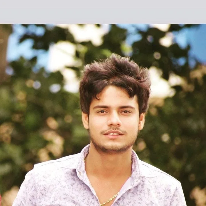 Hariom Awasthi, Customer Support Executive